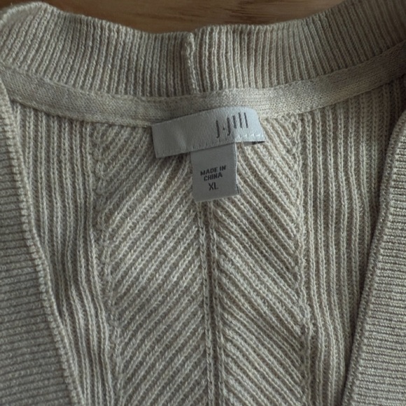 J. Jill Cardigan Long Length Duster Cream Pockets
Buttons Size XL - Picture 4 of 15